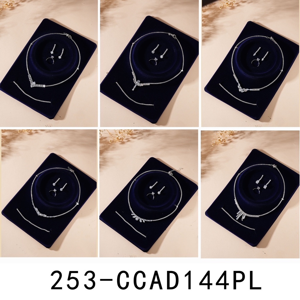 collar y aro y pulsera y anillo