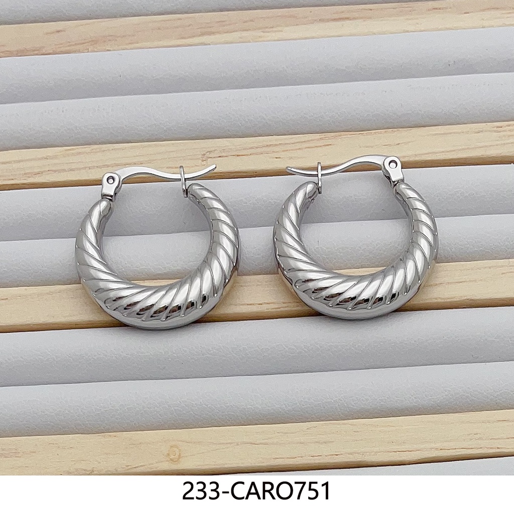 233-CARO751