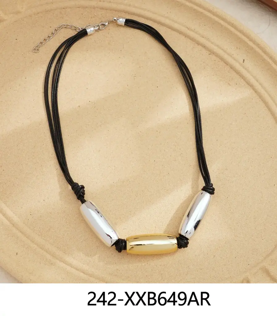 Collar