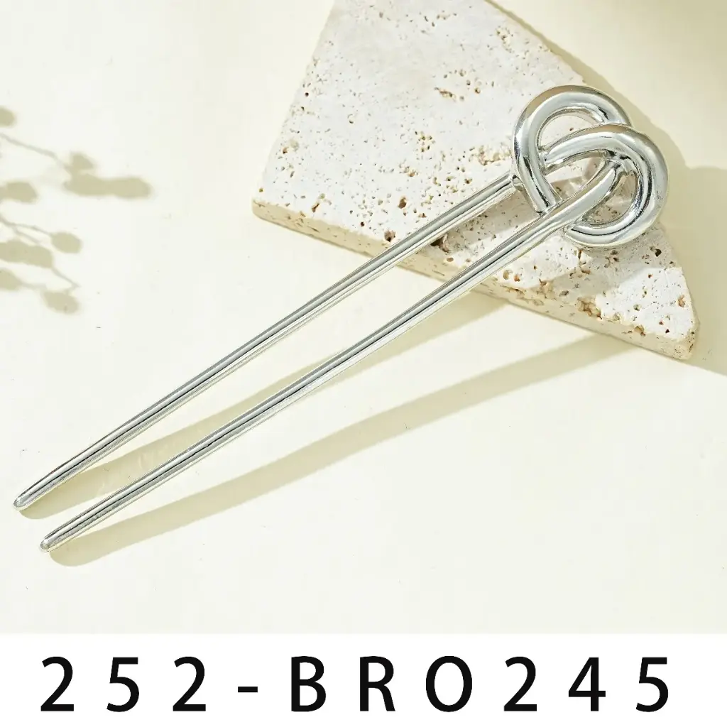 Broche