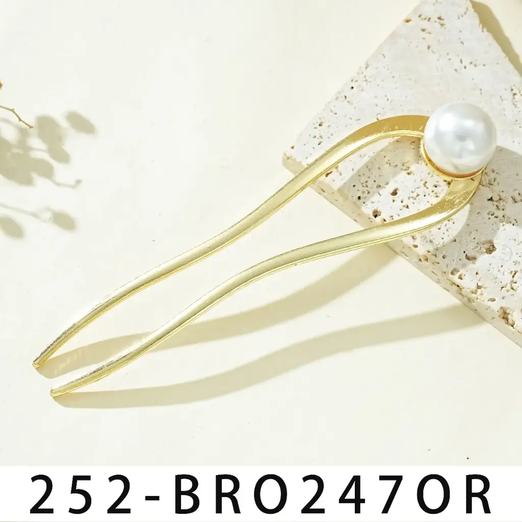 Broche