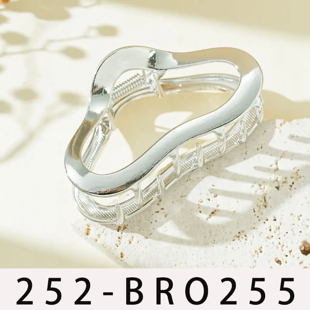 Broche