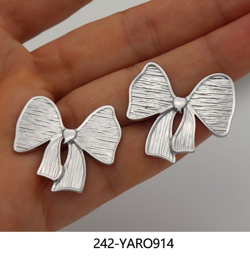 242-YARO914