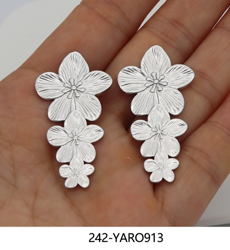242-YARO913