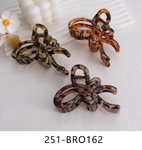 [251-BRO162] broche