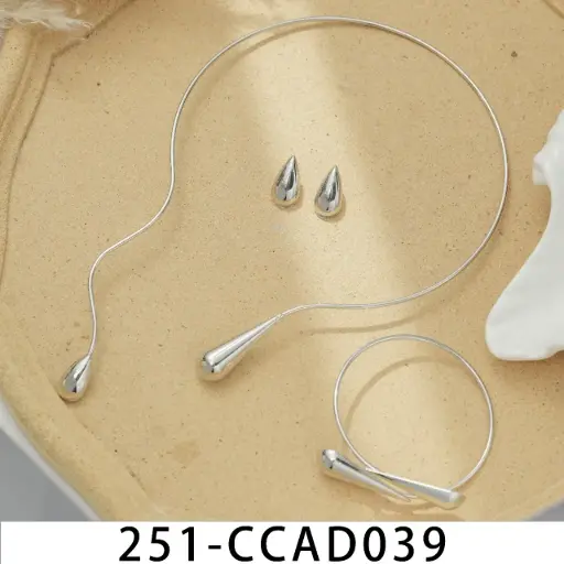[251-CCAD039] collar y aro y pulsera